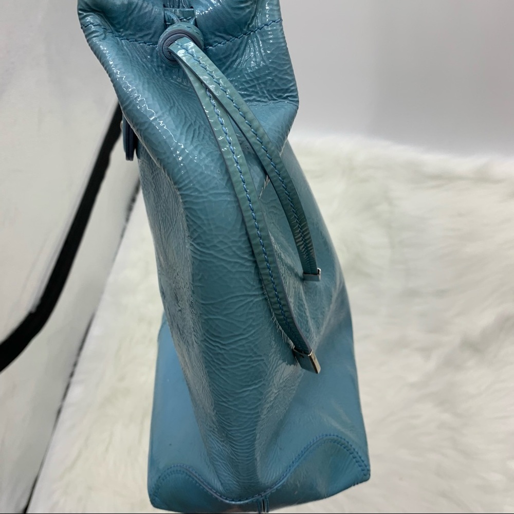 Tod's Vertical Restyled D-Bag Patent Leather Purse - Picture 15 of 16